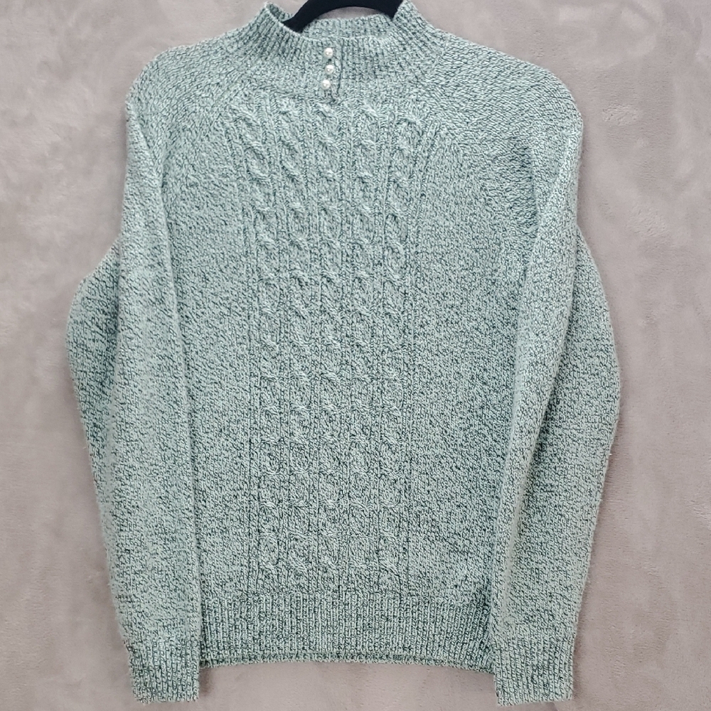 JENNIFER MOORE | MEDIUM WOMENS | LONG SLEEVE SWEATER in MINT GREEN